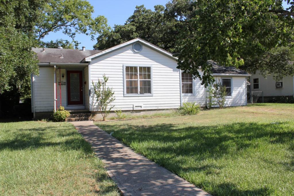 205 Fairway Dr, Bryan, TX 77801 3 Bedroom House for Rent