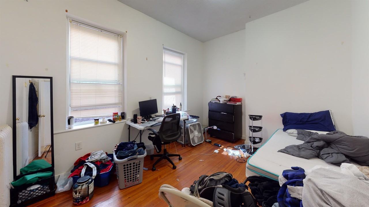 11 Forbes St #2 - Photo 4 of 26