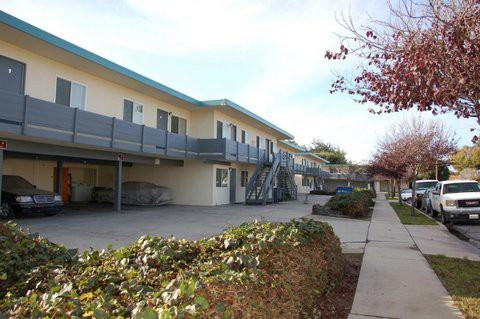 320 Maple St 7, Salinas, CA 93901 1 Bedroom Apartment for