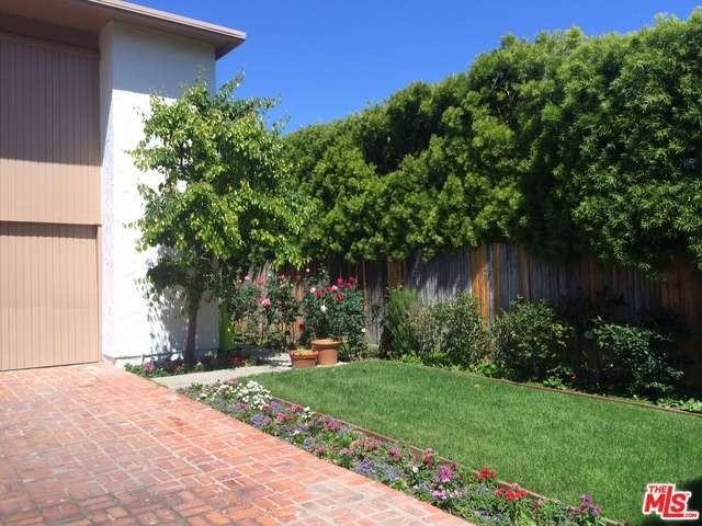 23515 Malibu Colony Rd #81A - Photo 3 of 7