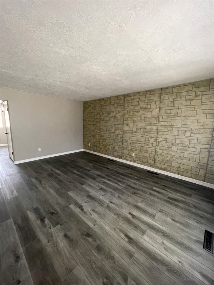 507 Casselman St #507 - Photo 2 of 19