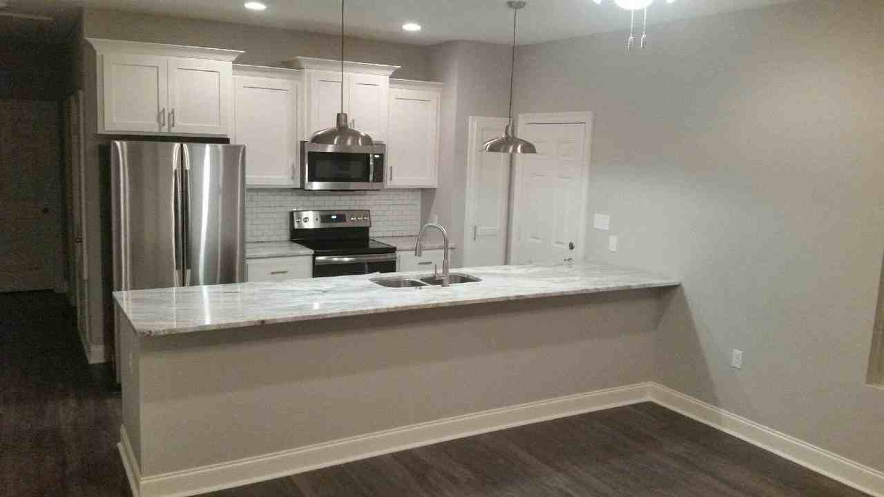 310 Harper St #H - Photo 3 of 8