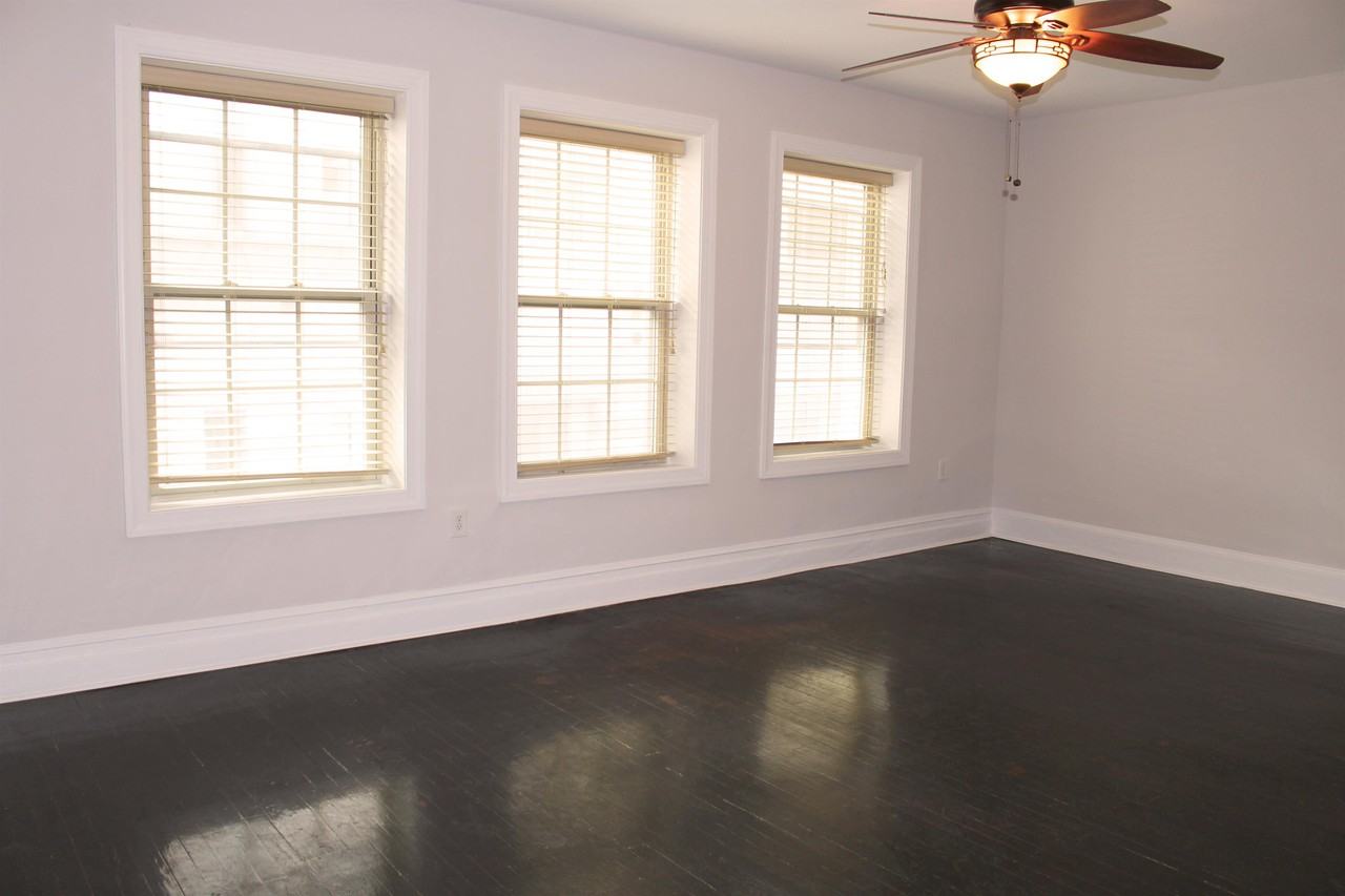 232 E State StUnit 2 #2 - Photo 2 of 6