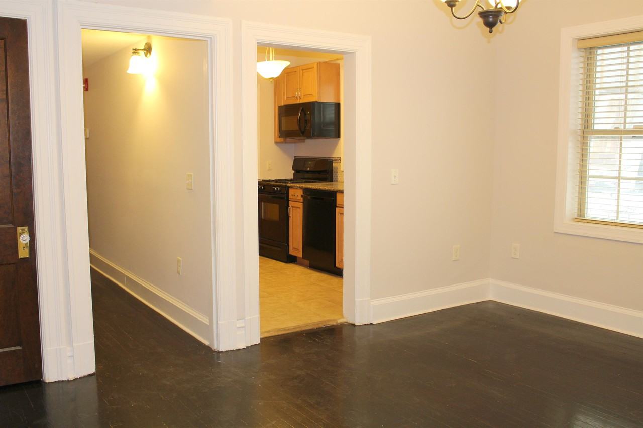 232 E State StUnit 2 #2 - Photo 4 of 6