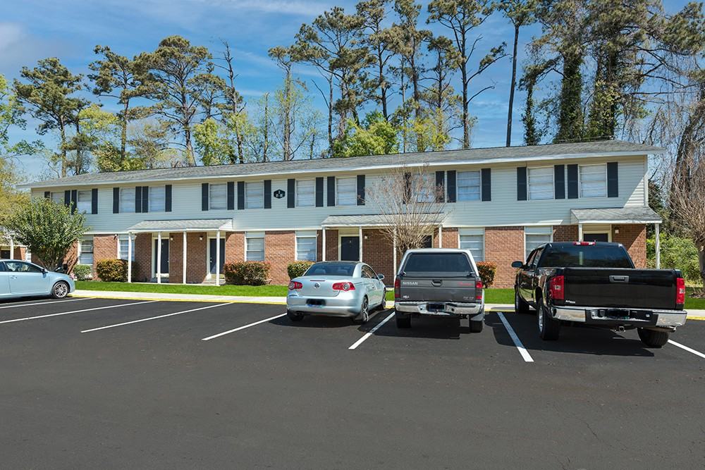 Carolina Breeze Apartments and Townhomes - Photo 2 of 40