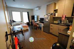 featured image of 400 Langley Rd #207