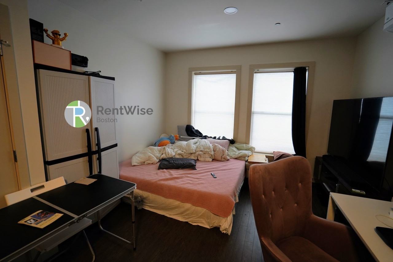 400 Langley Rd #207 - Photo 2 of 16