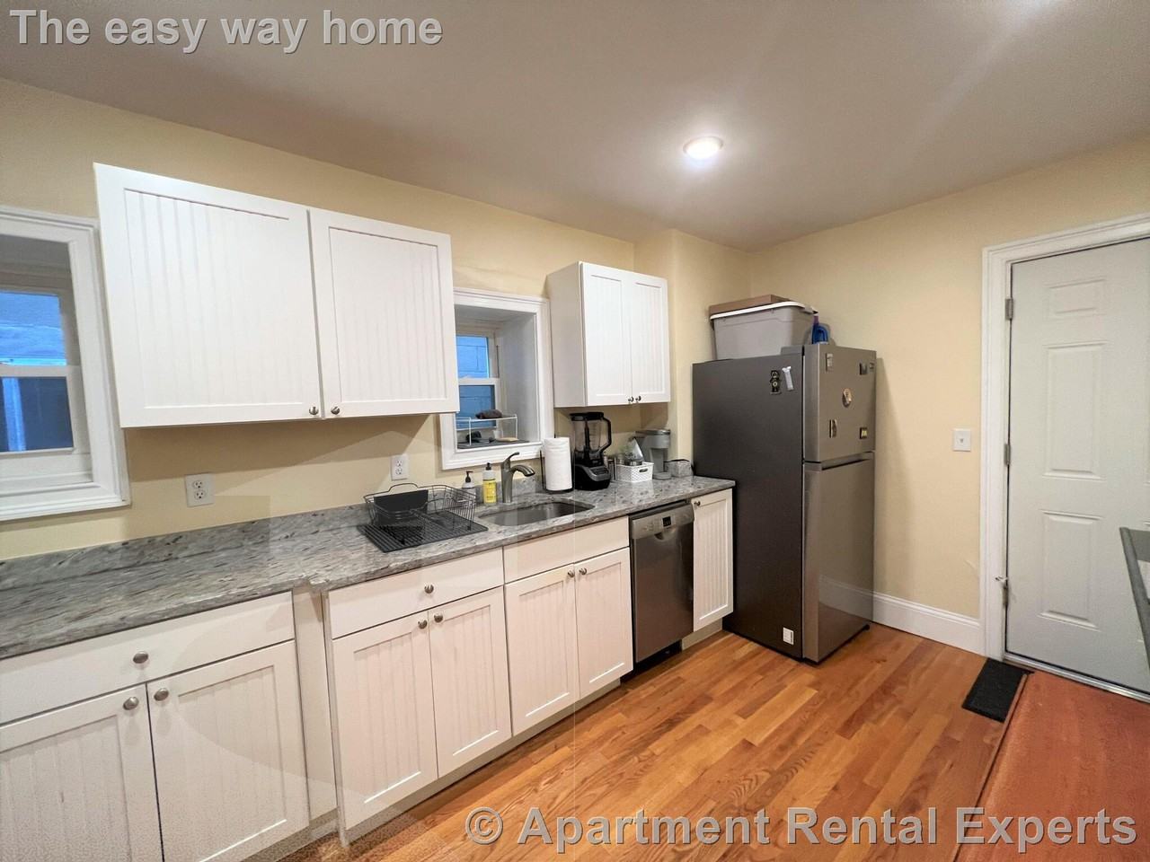 41 Cross St - Photo 2 of 13