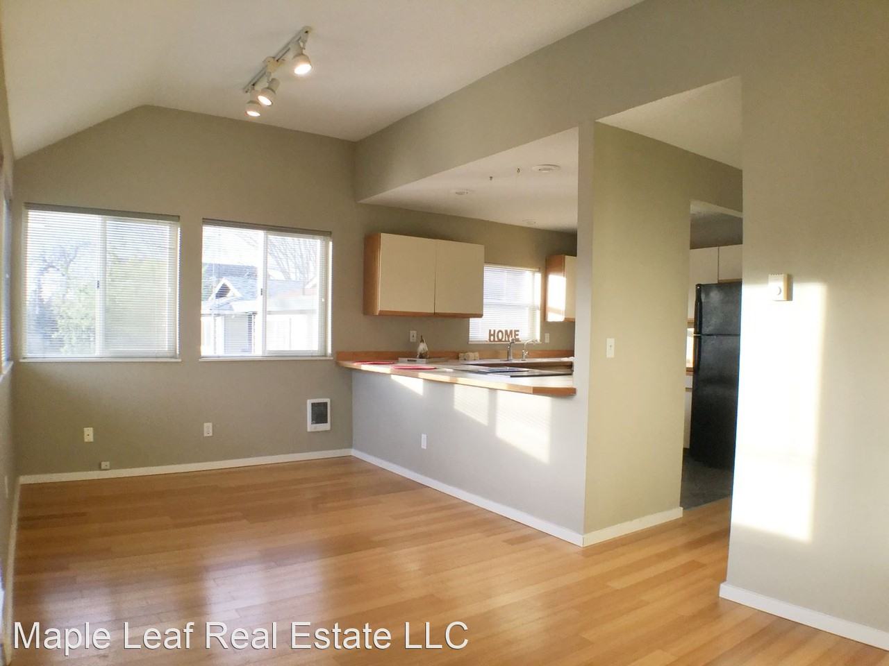 2325 N 65th St - Photo 3 of 37