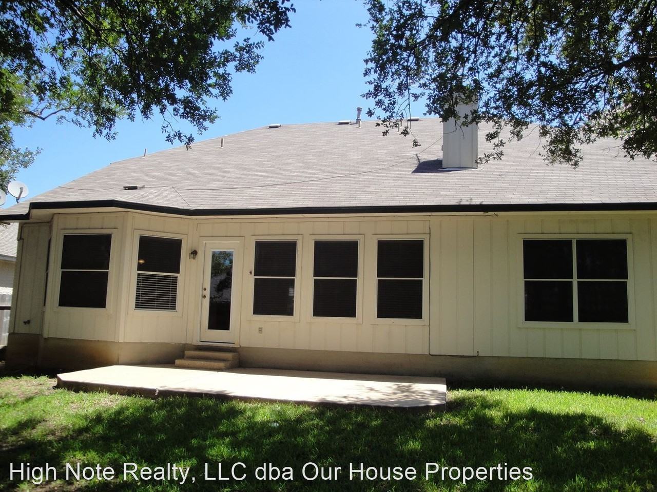 8021 Luling Ln - Photo 3 of 18