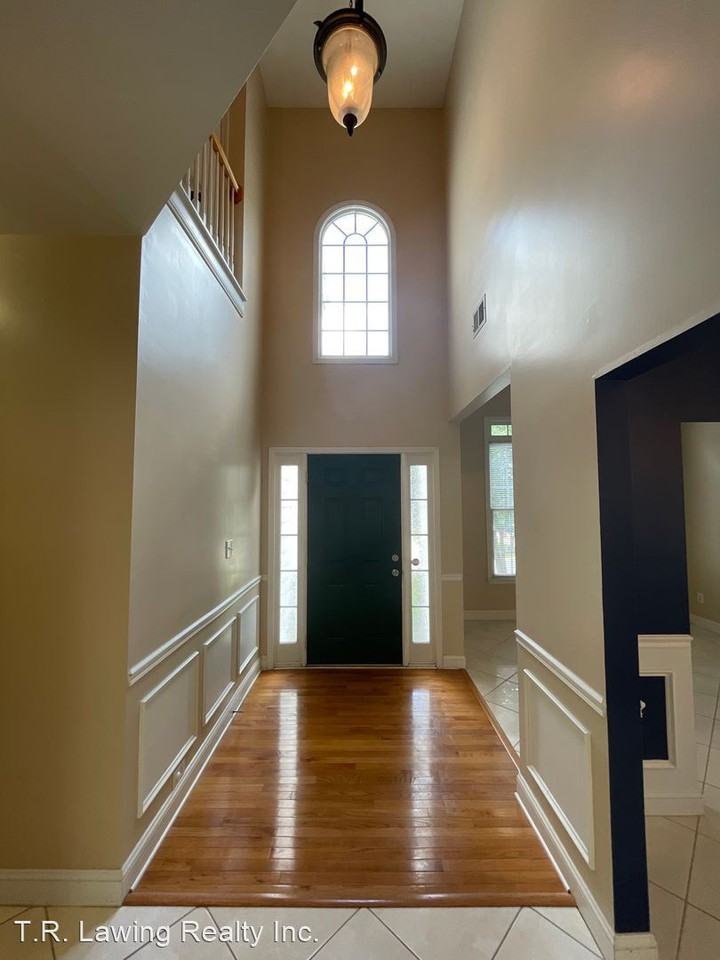 1928 Dearmon Dr - Photo 2 of 18