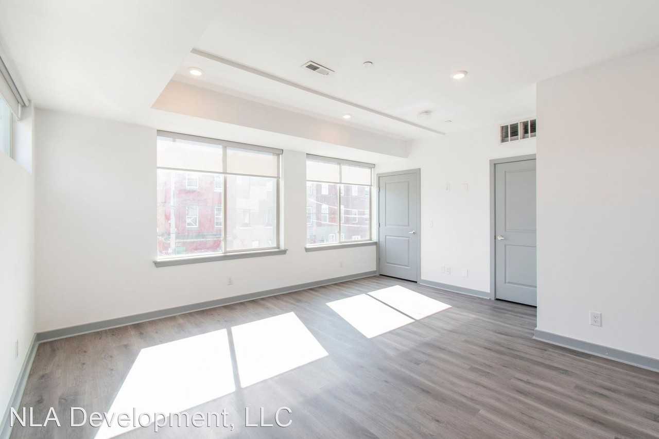 413 W Berks Street - Photo 3 of 19