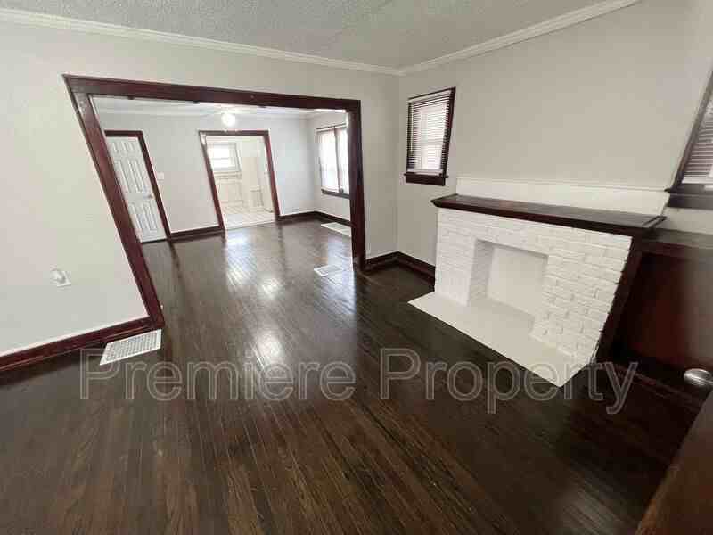 5141 Garfield Ave - Photo 2 of 13