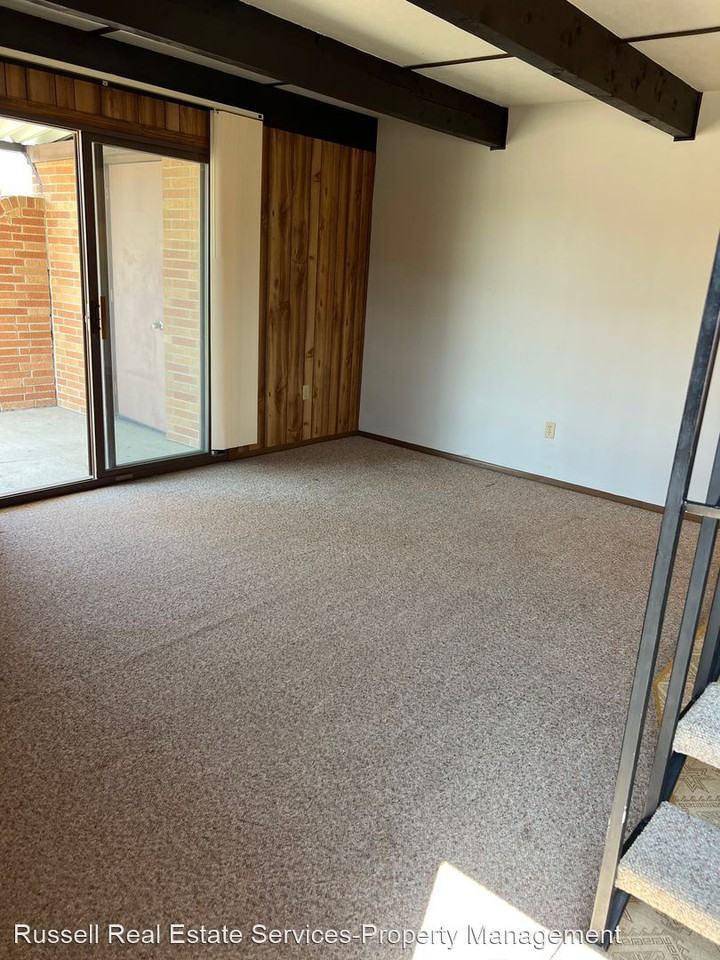 5266 Grafton Rd. 4 units - Photo 2 of 7