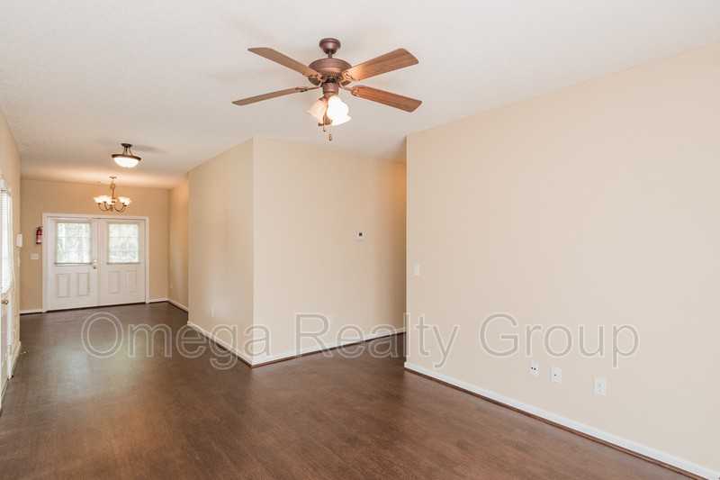 3312 46th Pl E - Photo 6 of 35