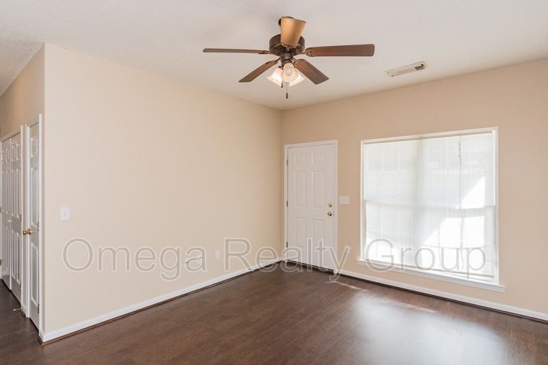 3312 46th Pl E - Photo 7 of 35