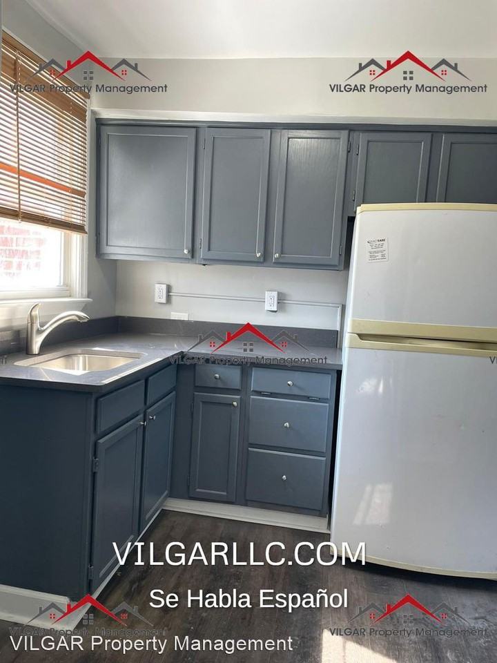 310 312 Beacon Place Apartments in Munster, IN 46321 Zumper