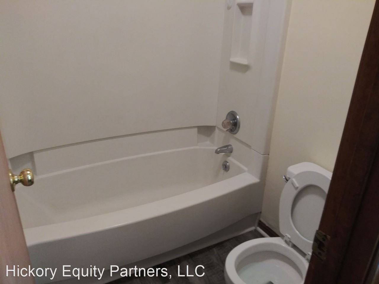 2046 16th Street Northeast, 1‐4 - Photo 2 of 7