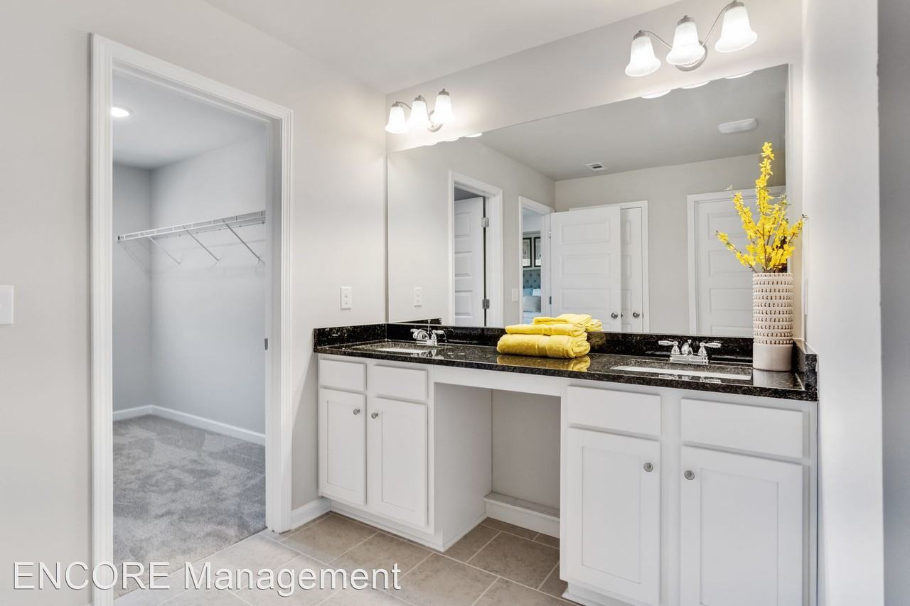3828 Prospect Point Dr - Photo 2 of 17