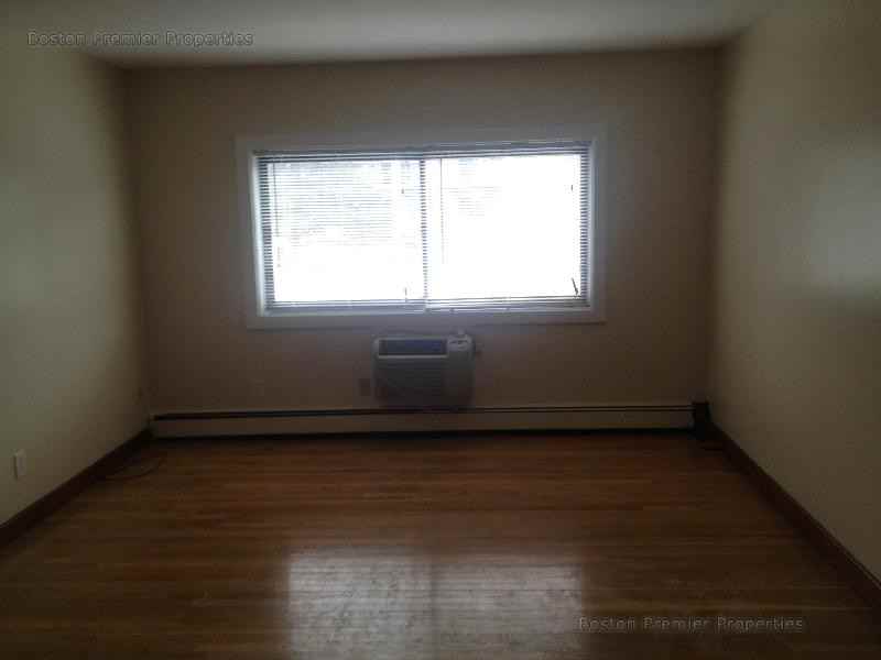 Bridge St #6 - Photo 2 of 11