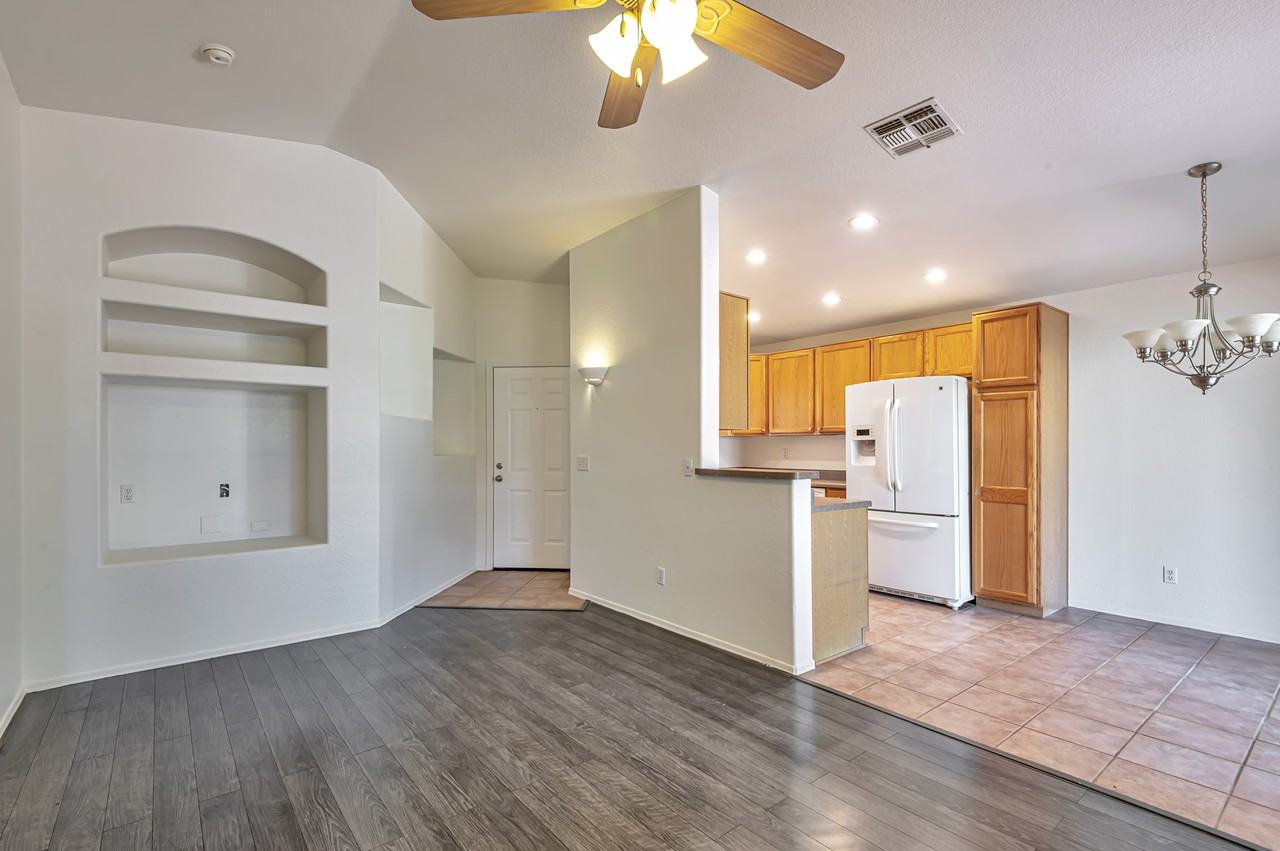 8262 S Placita Del Plantio - Photo 5 of 25