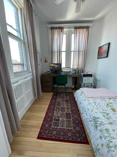 1090 Avenue Laurier Ouest - Photo 4 of 5