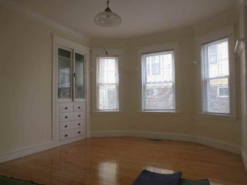 30 Walnut St - Photo 2 of 8