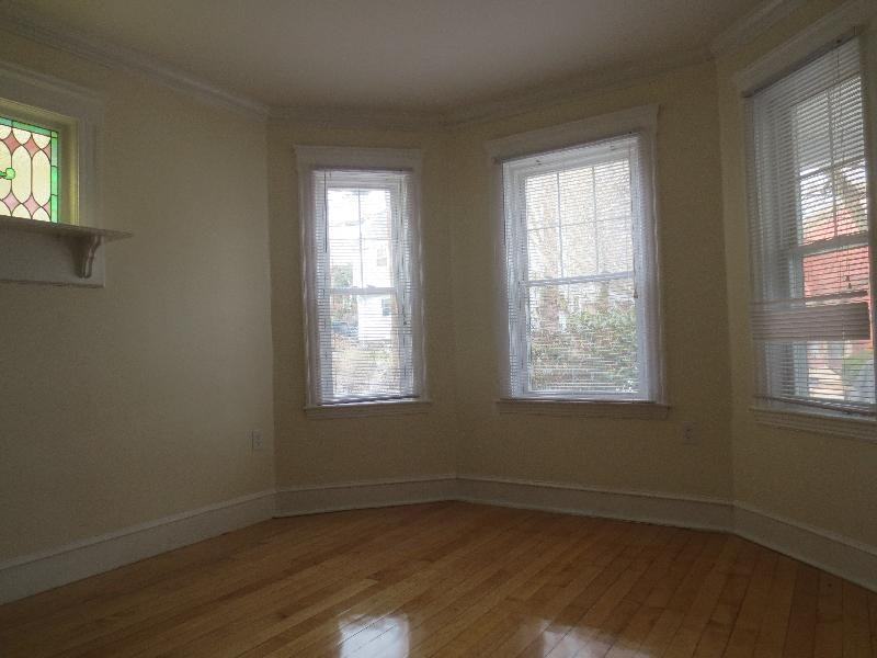 30 Walnut St - Photo 3 of 8