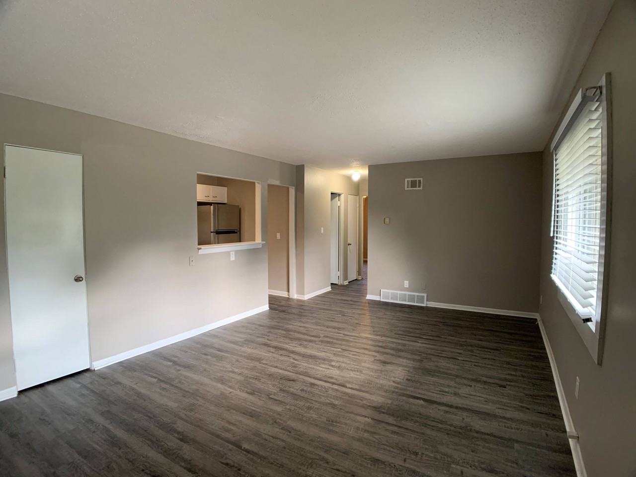 Hale - Photo 2 of 15