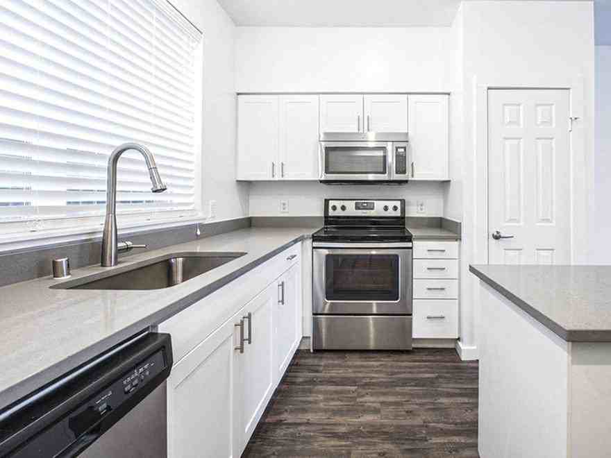 LionsGate North - Photo 7 of 30