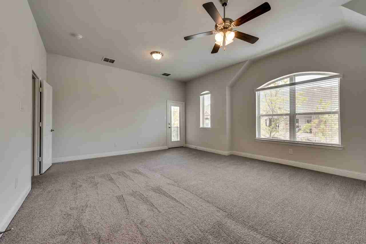 2409 Gramercy Park Dr