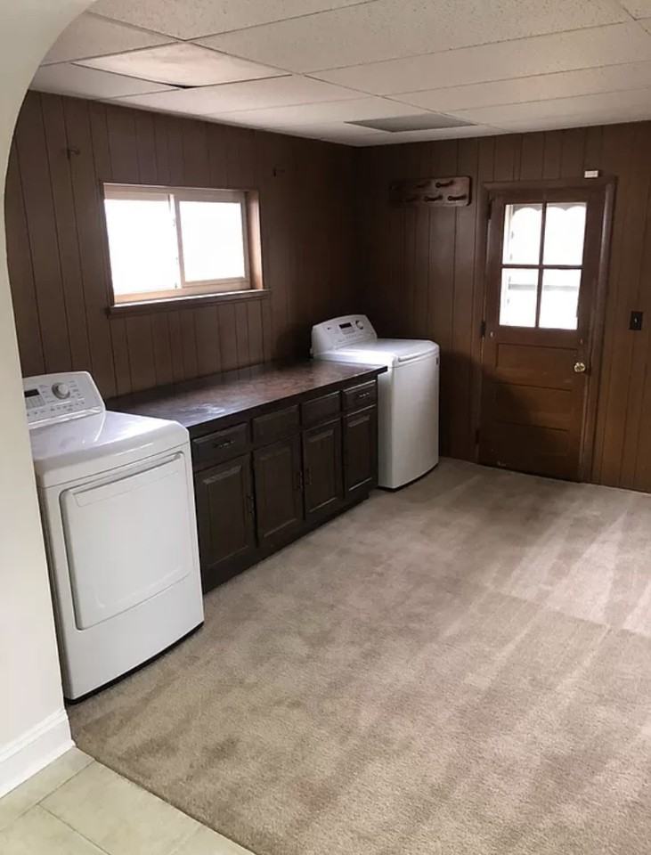 15 N Park Dr - Photo 2 of 14