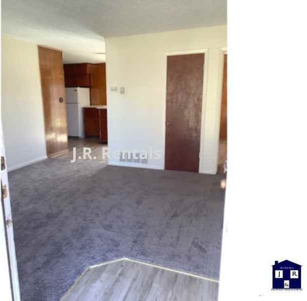 515 S 9th St - Photo 2 of 13