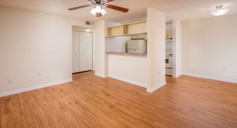 Fisherman's Landing Apartments 8900 Fishermans Pointe Dr, Tampa, FL