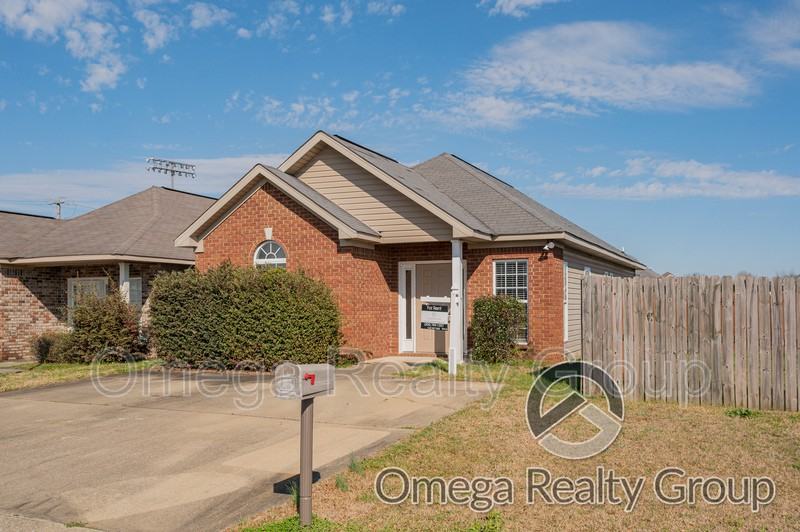 9717 Full Moon Cir - Photo 2 of 45
