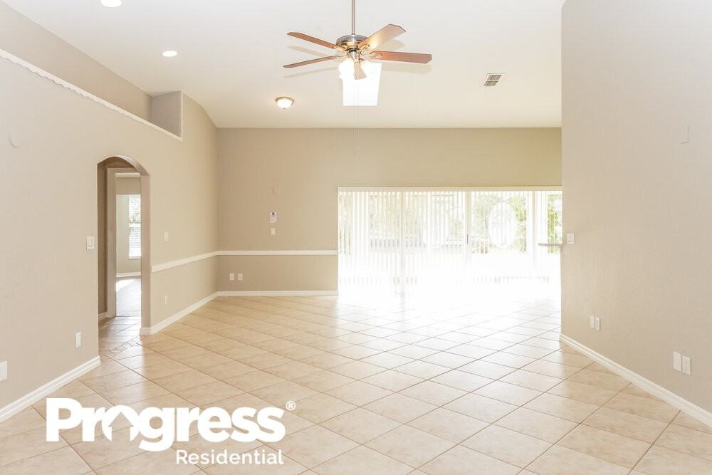 2756 Bancroft Blvd - Photo 3 of 16