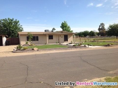 2858 E Redfield Rd - Photo 2 of 15