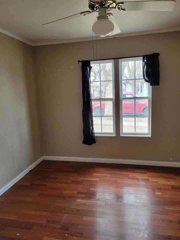 705 S Florida St #1 - Photo 3 of 7