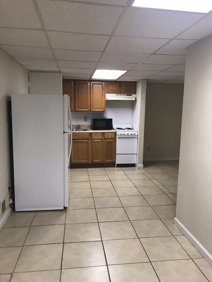 10 Balsam Dr - Photo 4 of 19