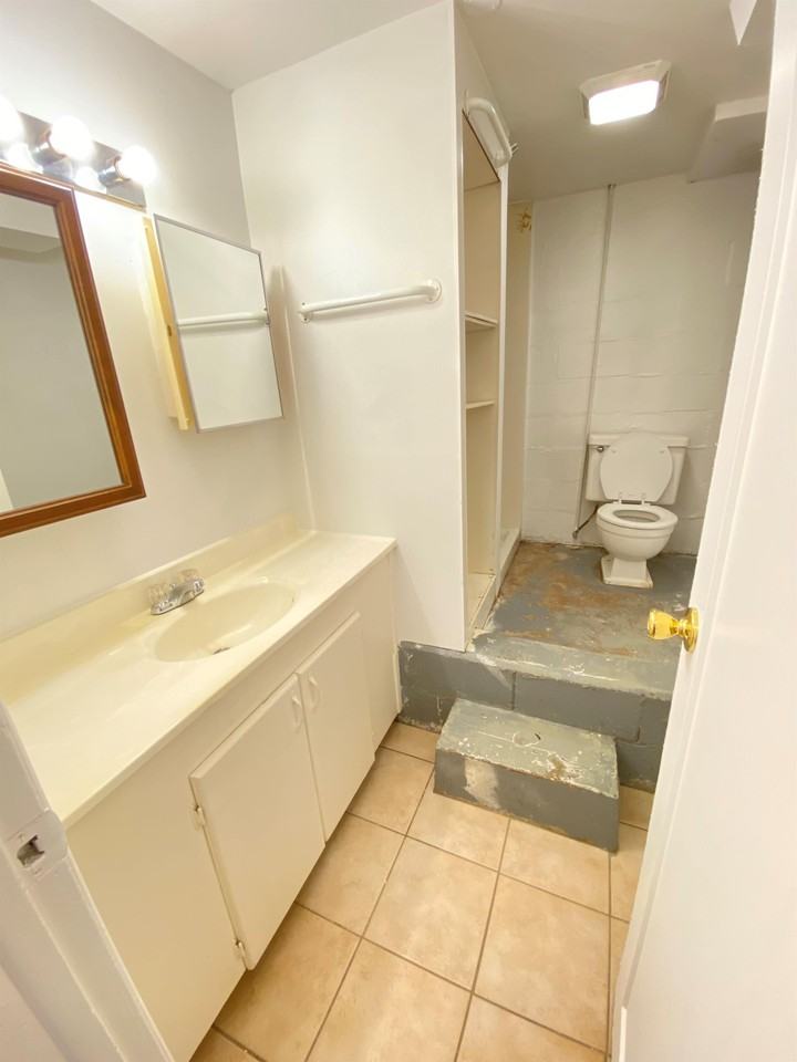 2700 7th Ave #2 - Photo 5 of 12