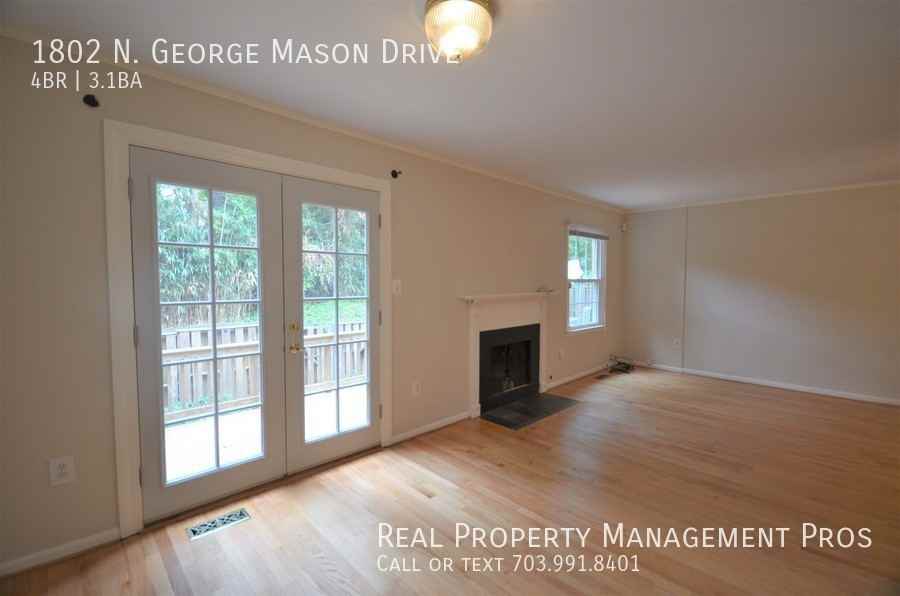 1802 N George Mason Dr - Photo 3 of 25