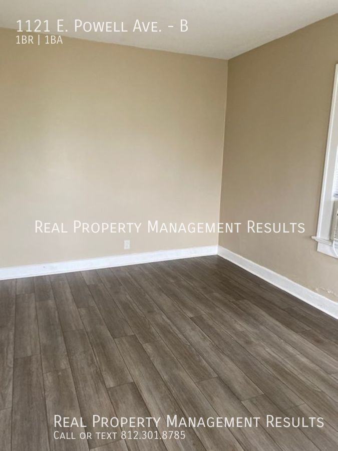 1121 E Powell Ave #B - Photo 3 of 14