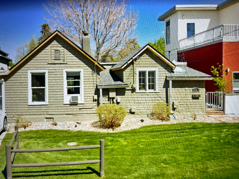 408 Harrison St - Photo 4 of 35