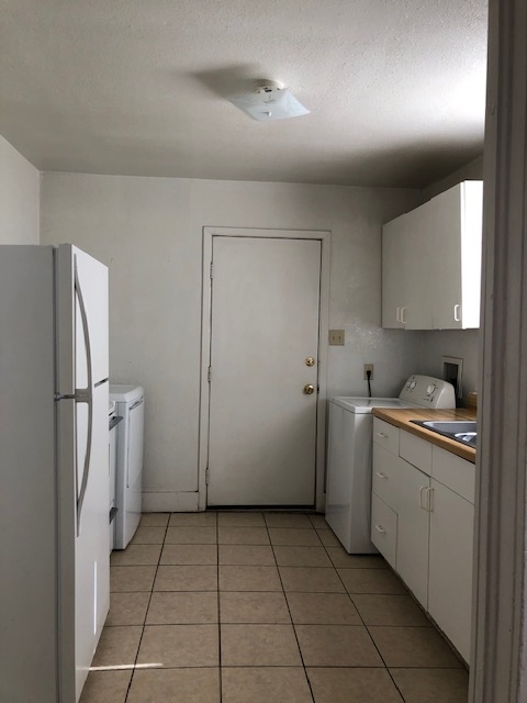 506 E 1st St - Photo 4 of 17