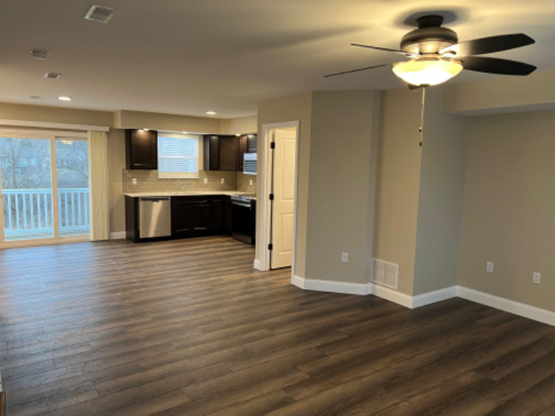 235 Bradford Ln - Photo 2 of 11