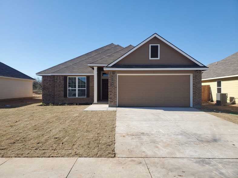 3908 Centerfire Rd, LacyLakeview, TX 76705 4 Bedroom Apartment for