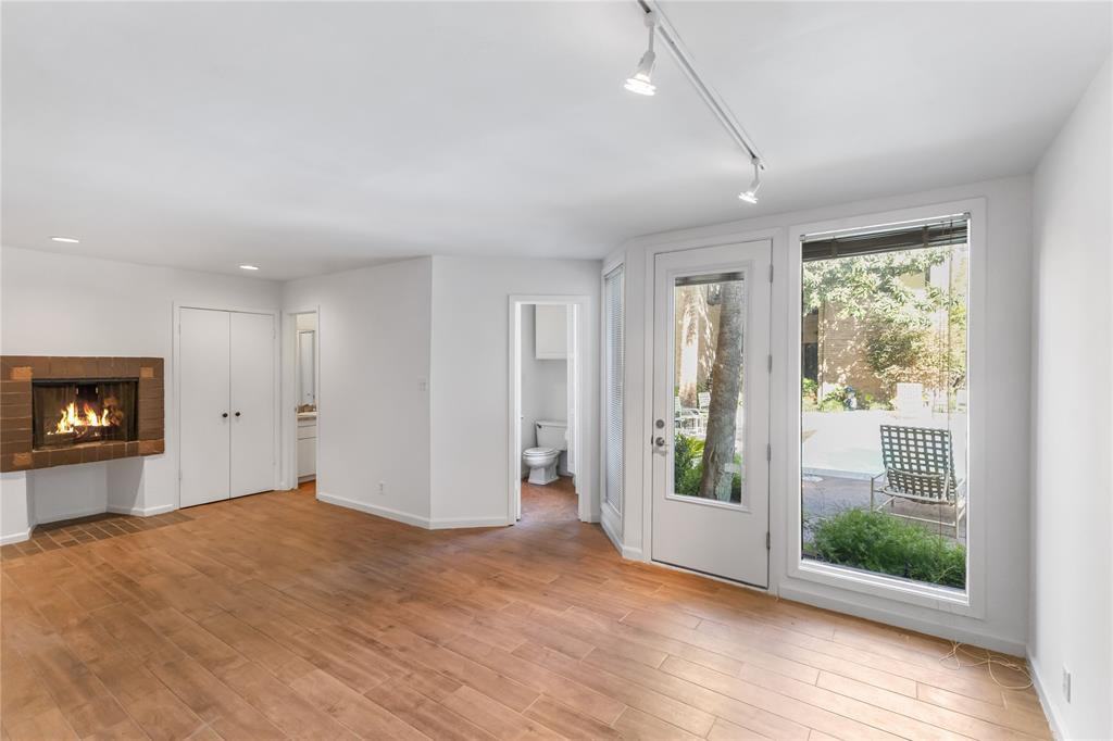 5003 Yoakum Blvd - Photo 3 of 21