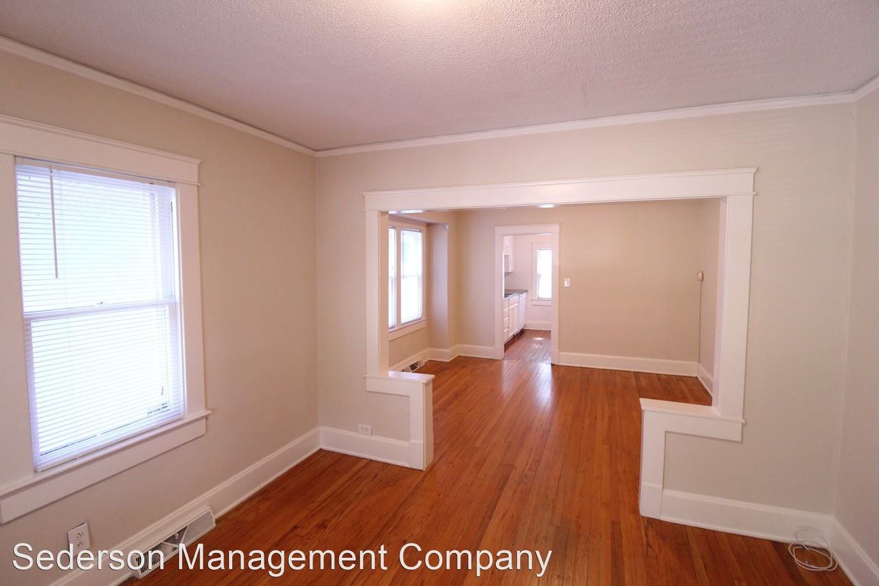 4811 State Line Rd - Photo 3 of 11