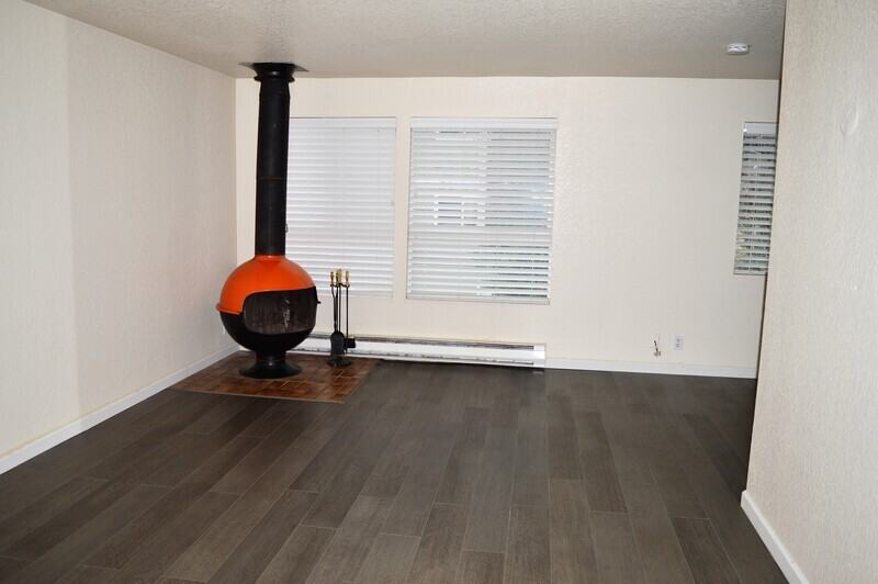 9724 6th Ave Nw #C - Photo 2 of 6