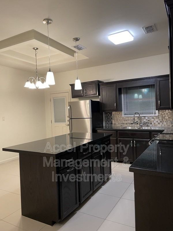 1715 W Smith Dr #2 - Photo 6 of 13
